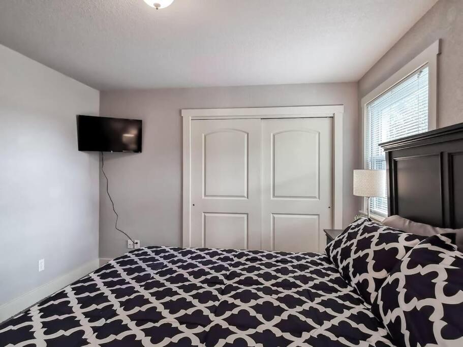 Amazing Locale 2Kingbr 1Bth Villa Kansas City Buitenkant foto