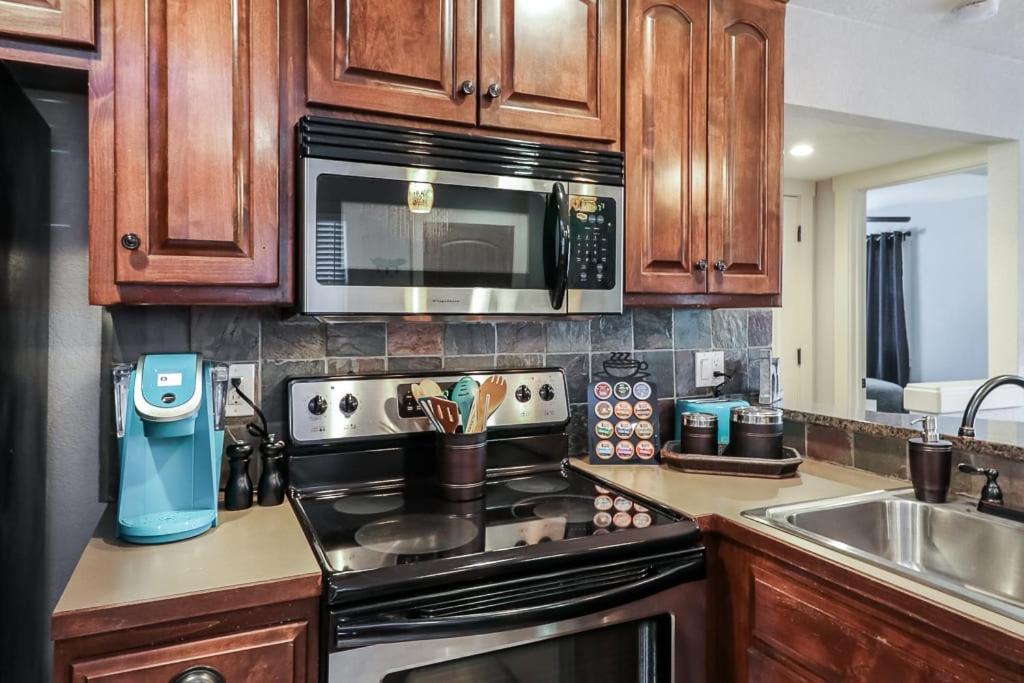 Amazing Locale 2Kingbr 1Bth Villa Kansas City Buitenkant foto