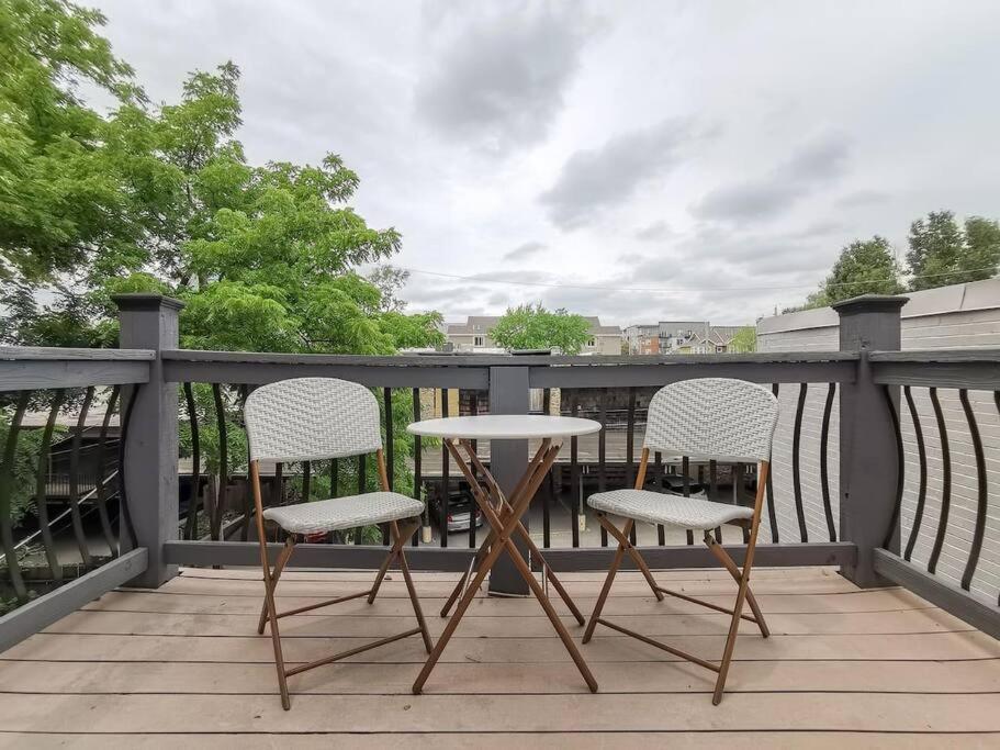 Amazing Locale 2Kingbr 1Bth Villa Kansas City Buitenkant foto